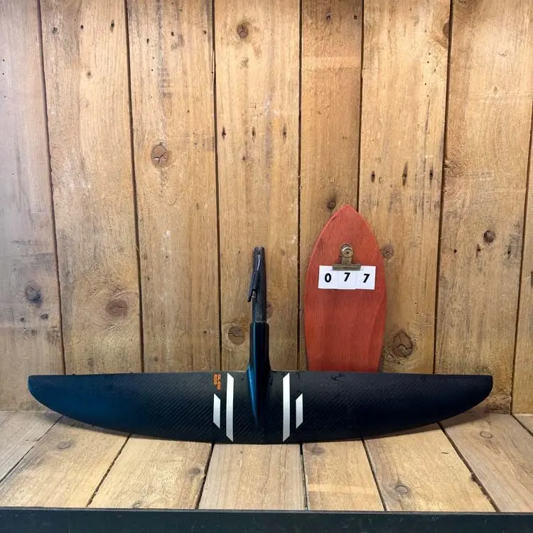 077. Slingshot Glide 825 frontwing