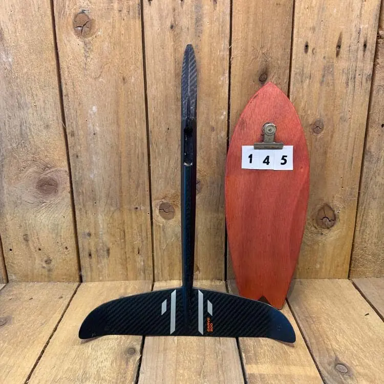 145. Slingshot Carve 200 stabilizer
