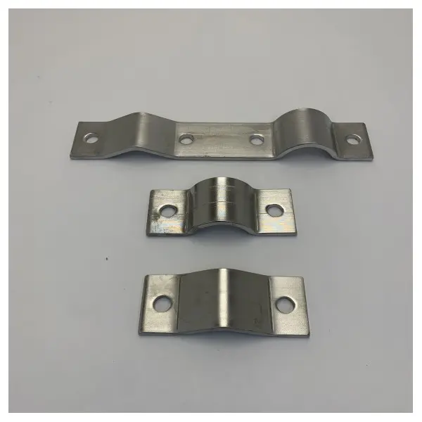AC Antenna 900001-B Mast Mounting Clamp for Antenna