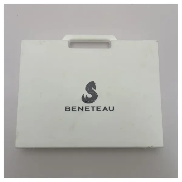 Beneteau witte document opberg koffer