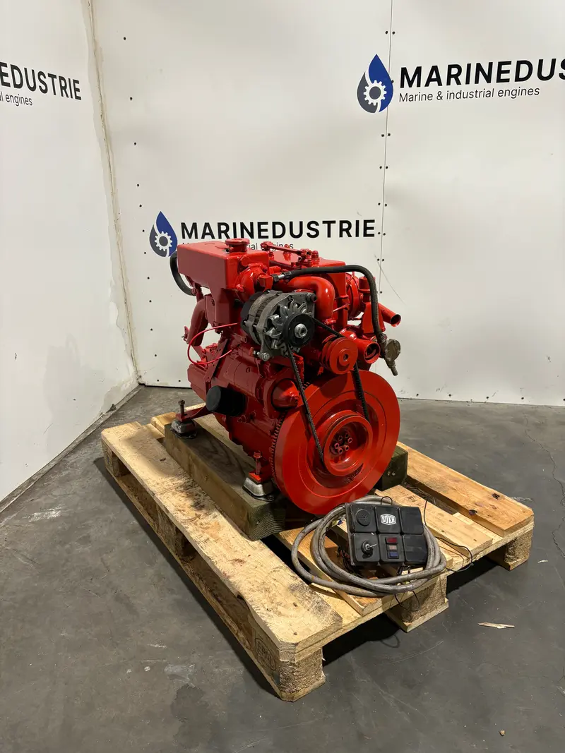 Bukh DV20 met warmtewisselaar