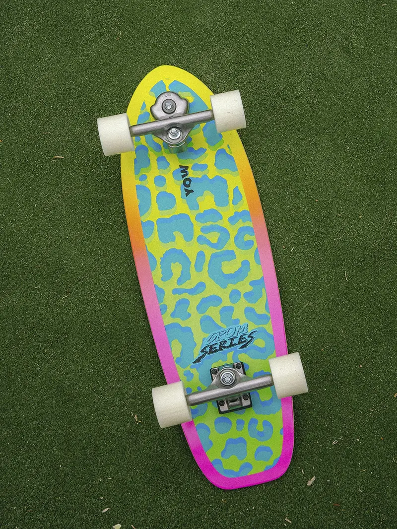 Hossegor 29" Grom Series Yow Surfskate