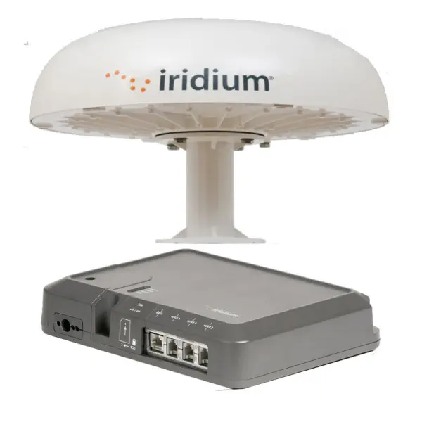 Iridium Pilot omnidirectional satellite antenna communication system