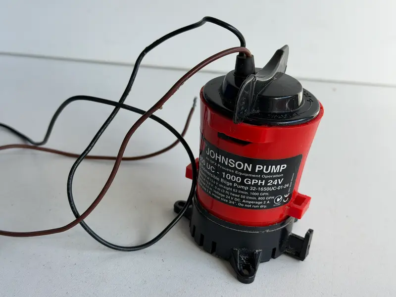 Johnson Pump 1000 GPH 24v