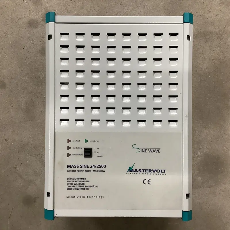 Mastervolt Mass Sine 24V/2500W zuivere sinus omvormer