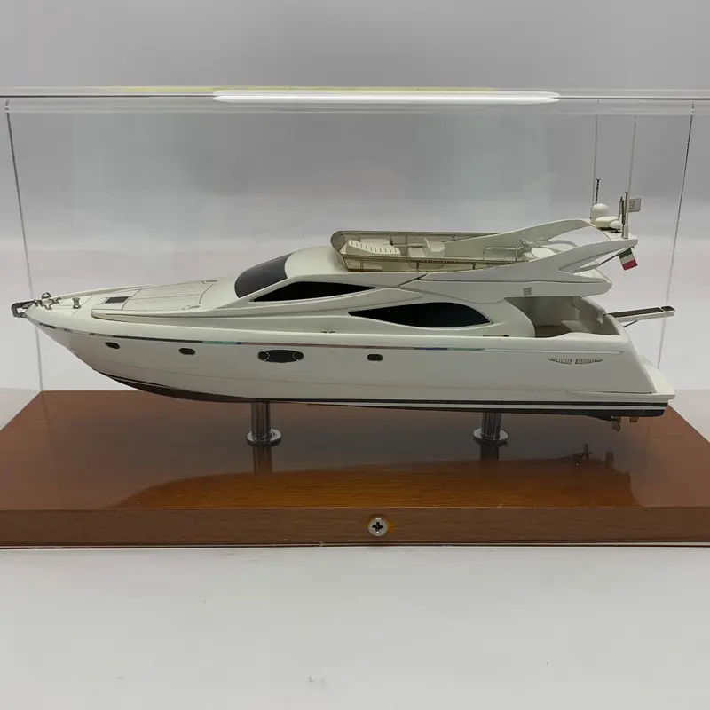 Original Ferretti F592 1