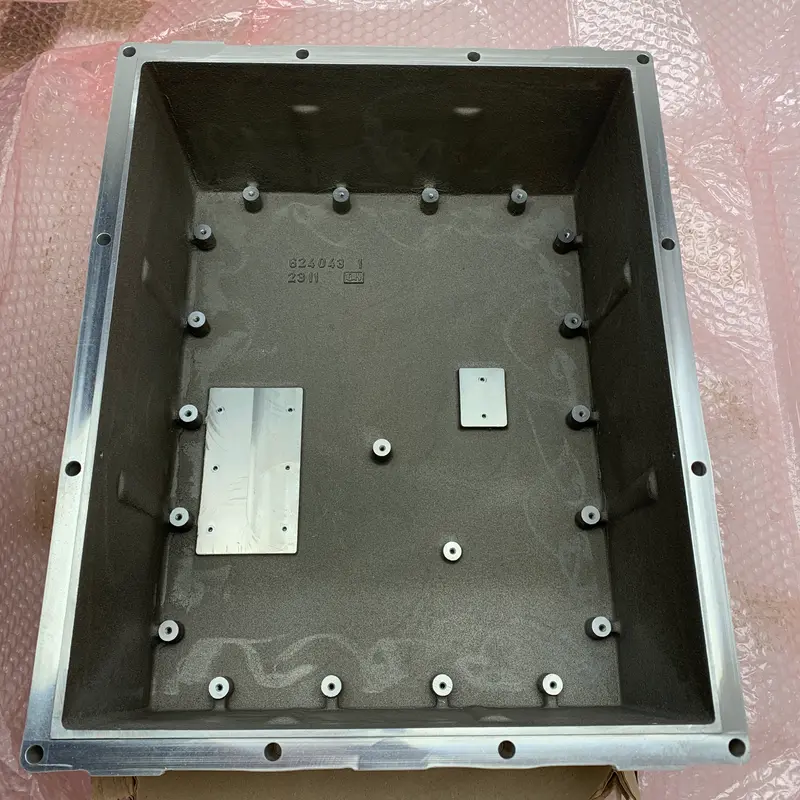 Raytheon Anschutz radar casting side cover 3501346