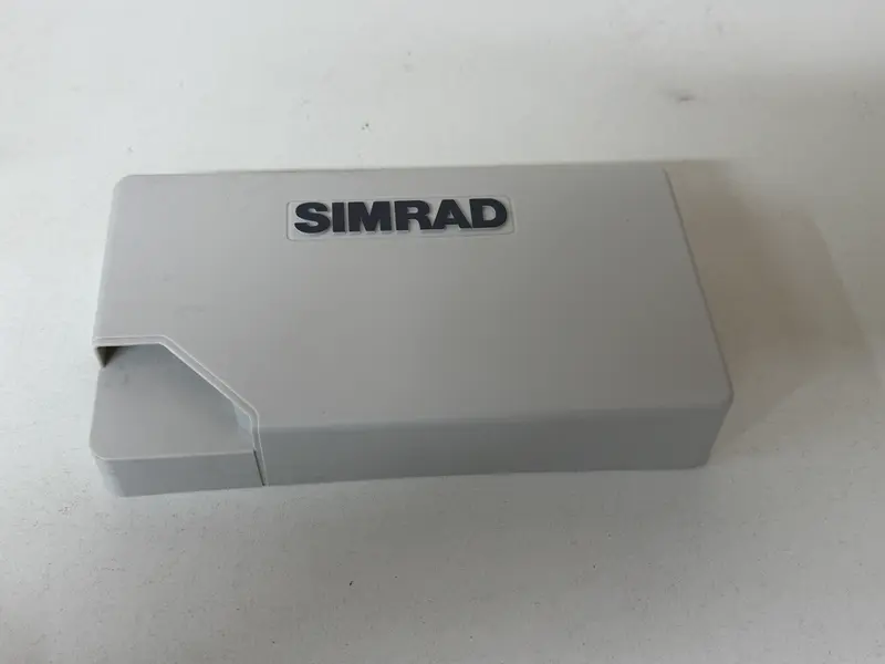 Simrad beschermkap / afdekkap NIEUW