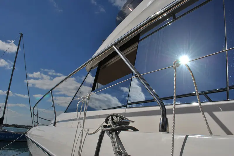 Trend Marine electric port side glass opening side window