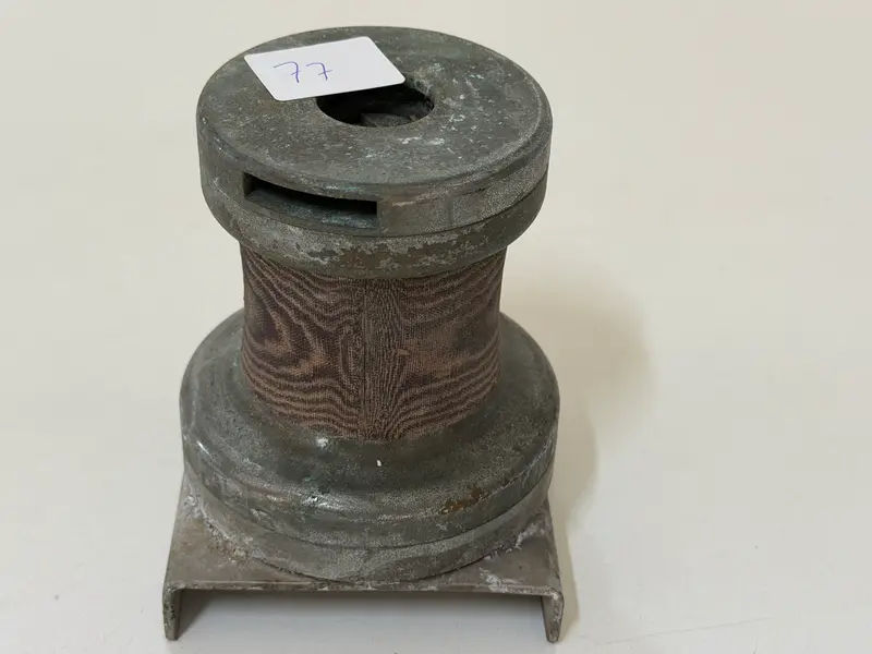Tufnol lier nr 77