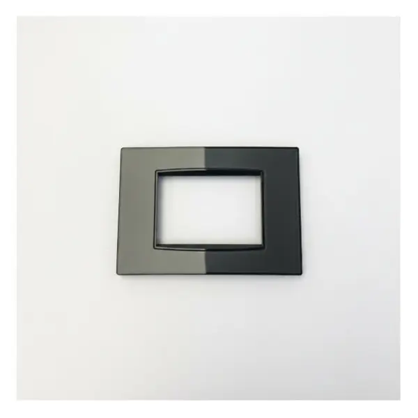 Vimar Eikon Classic 3-Module Cover Plate - Grey High-Gloss - 20653.42